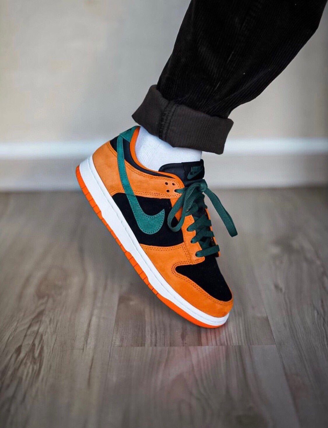 GLM - NKE Dunk Ceramic Black Orange