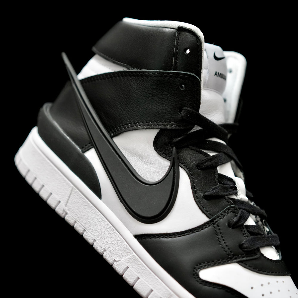 GLM - AMBUSH x DUNK HIGH Black & White Collaboration