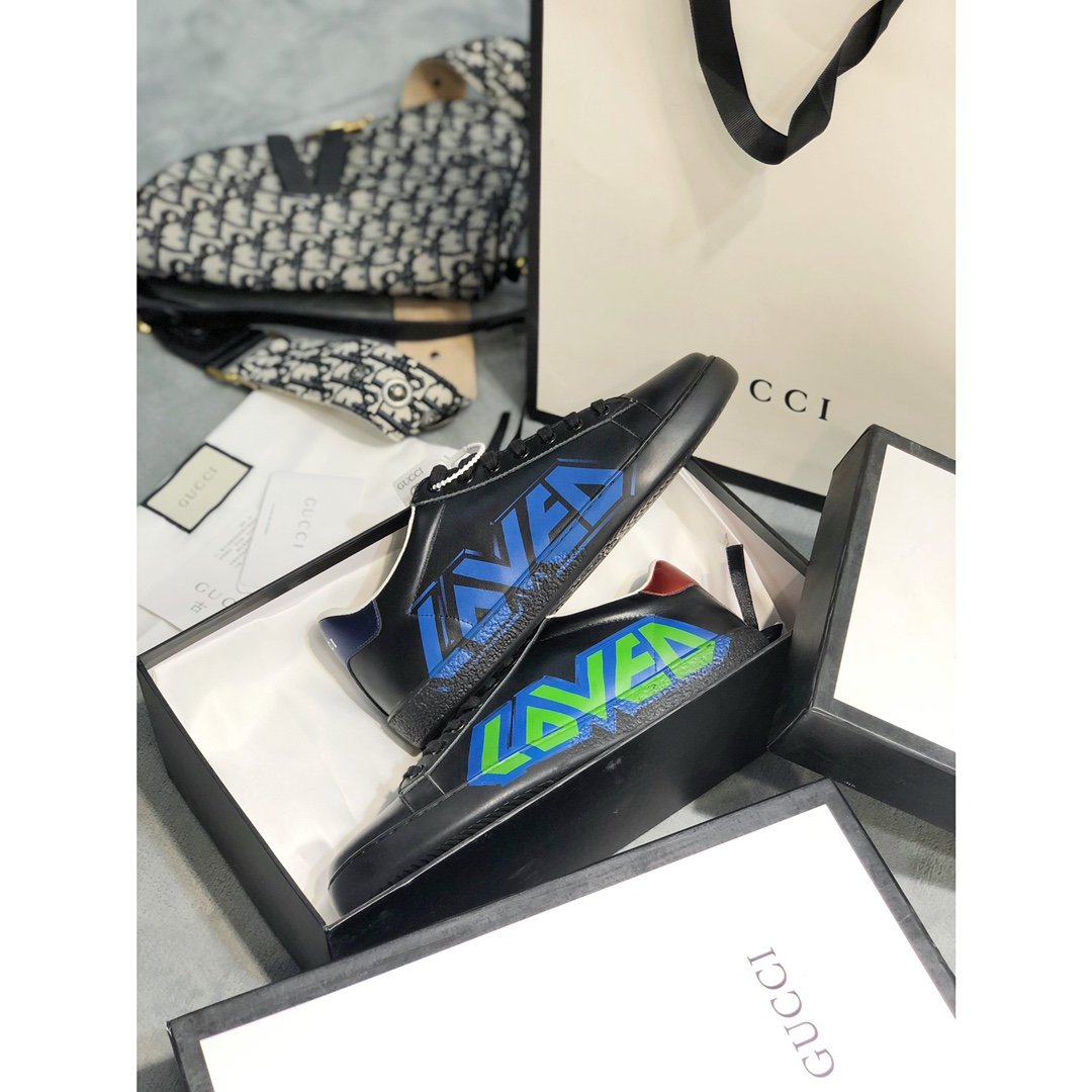 GLM-GCI  Ace with loved black Sneaker 102