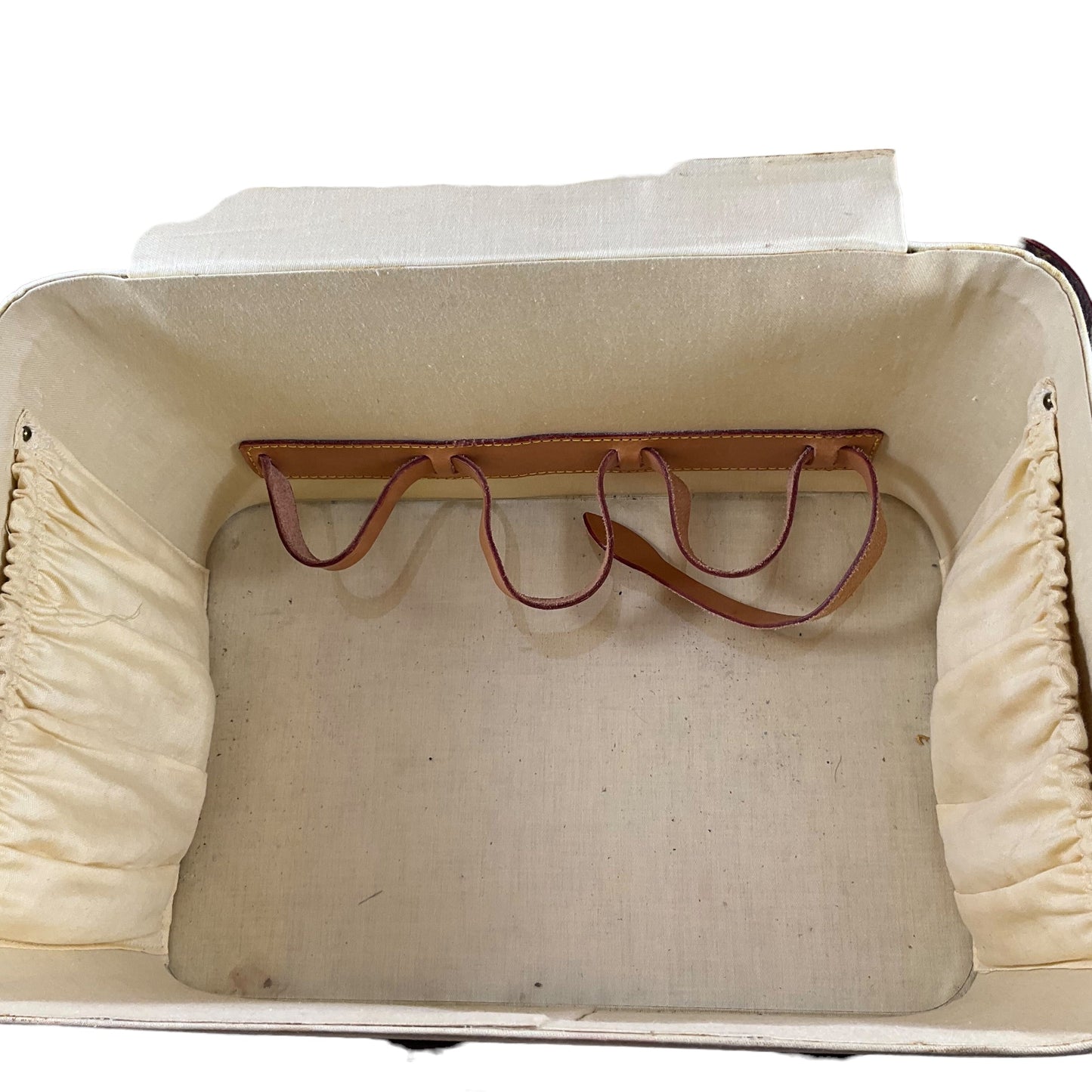 Louis Vuitton Vintage Train Case