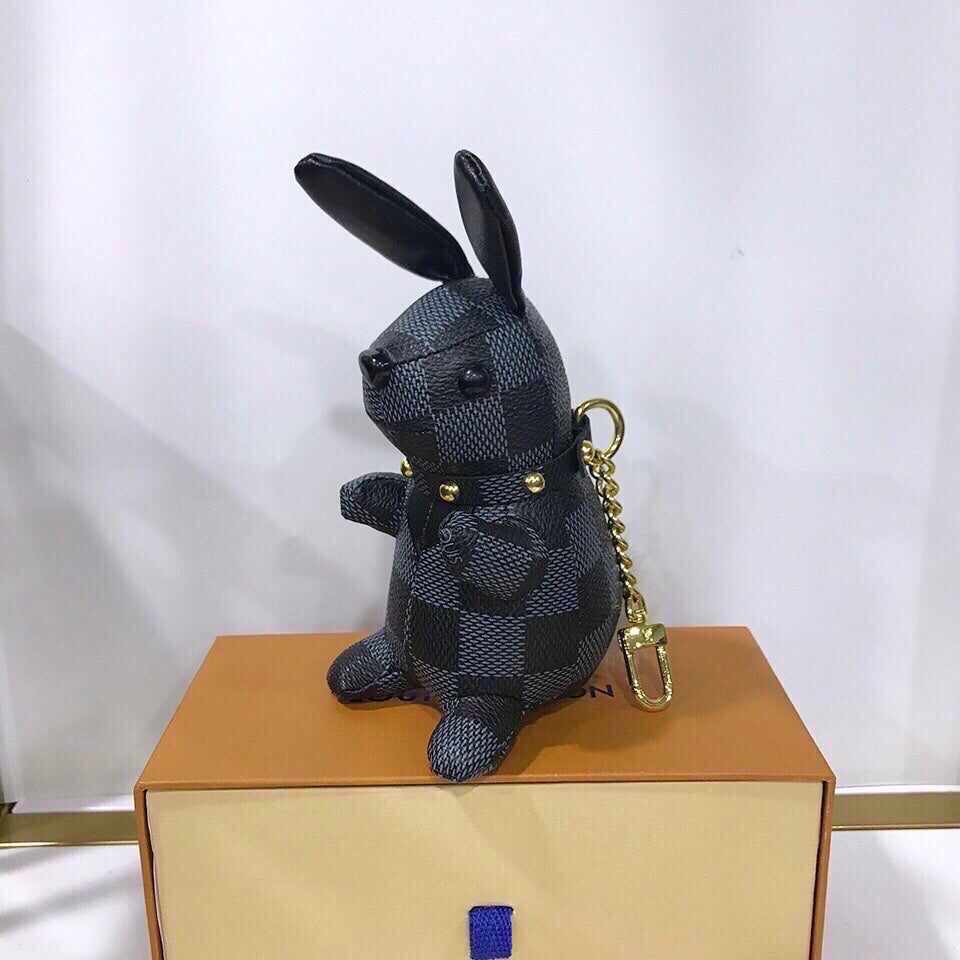 GLM -Top Quality Keychains LUV 050