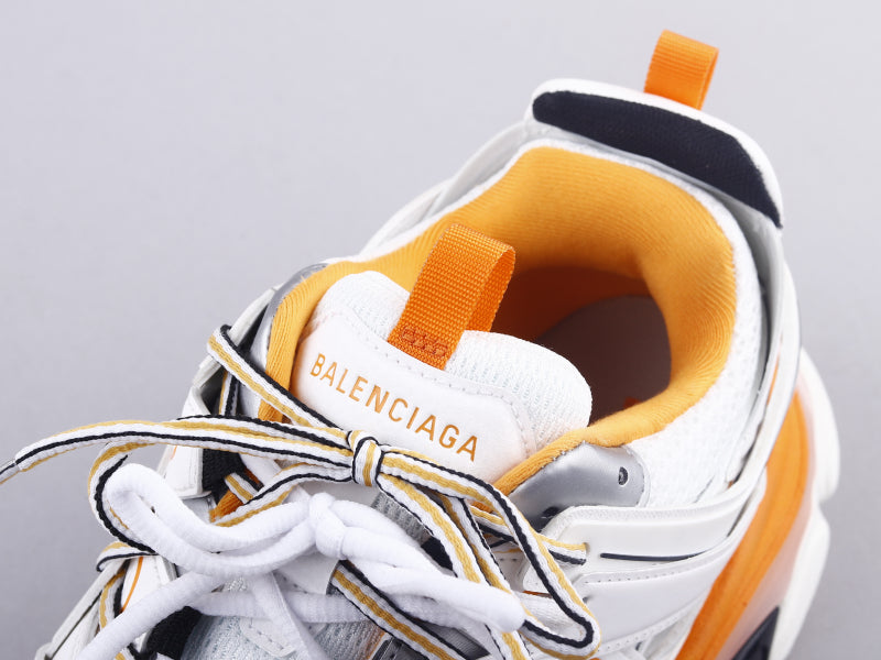 GLM - Bla Track Three Generations Sneaker
