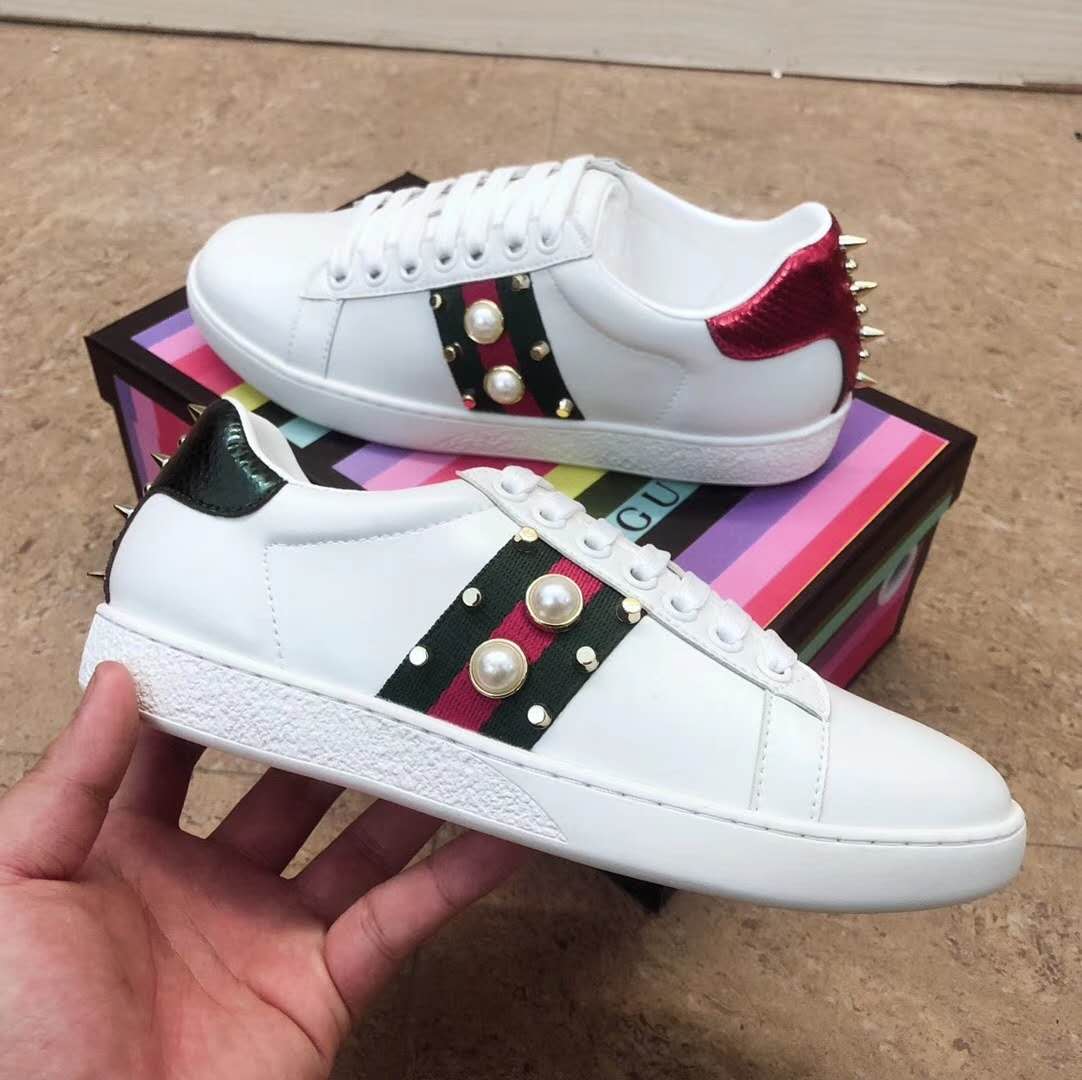 GLM- GCI Ace Embroidered Low-Top Sneaker 041