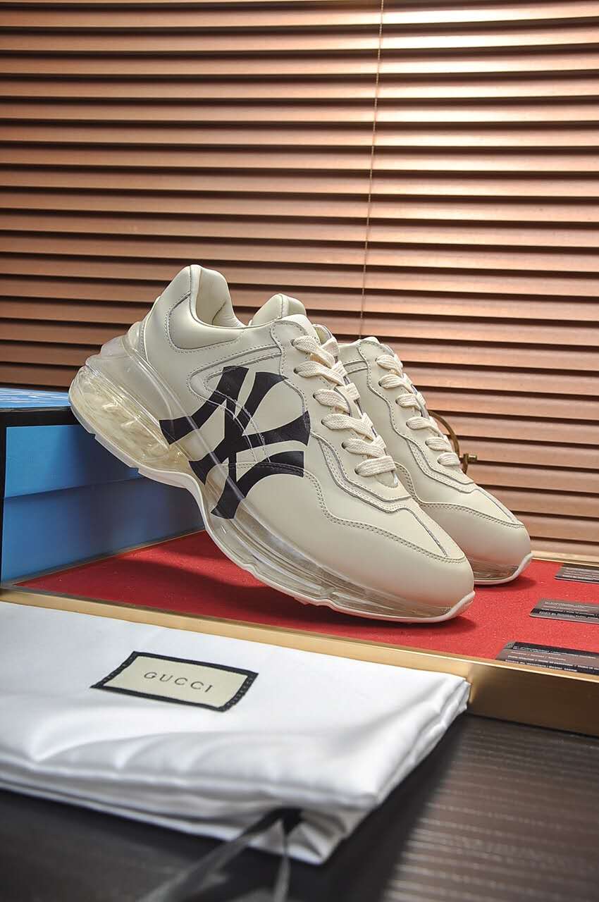 GLM-GCI  Rhyton Chunky NY Sneaker 062