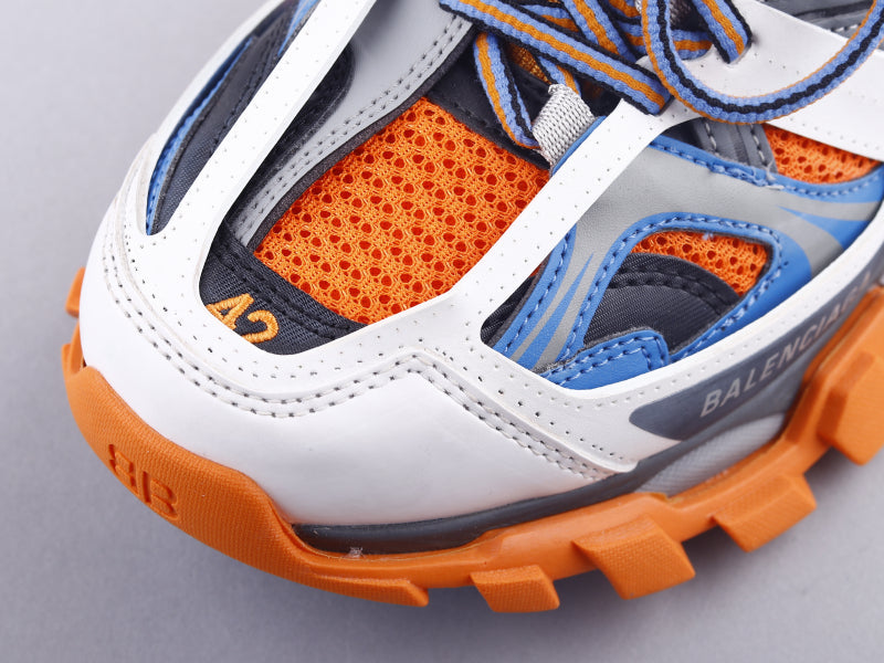 GLM - Bla Track Three Generations Sneaker
