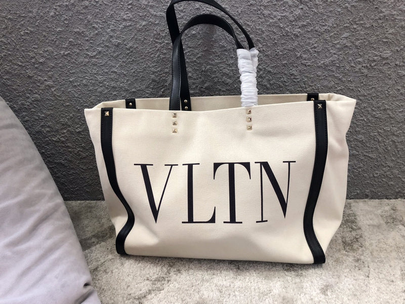 GLM - VEL Bags - 079