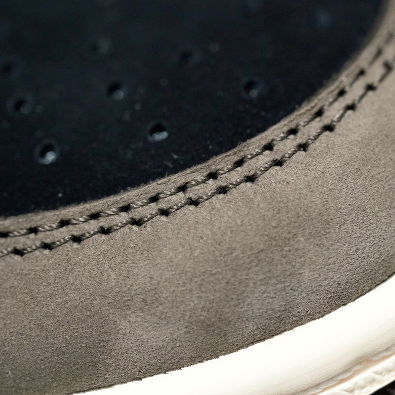 GLM - TS x AJ1 Barb Low Top
