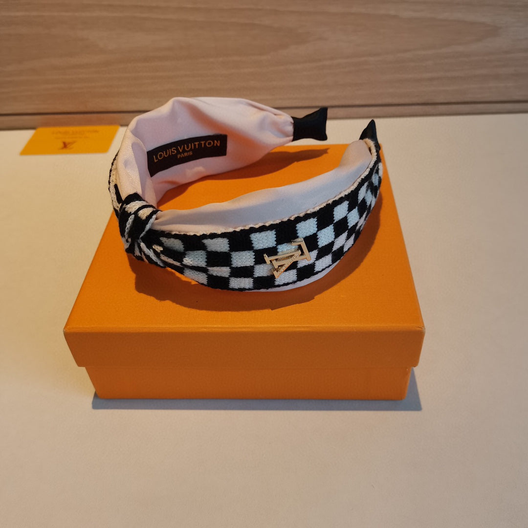 GLM - New Hair Band LUV 011