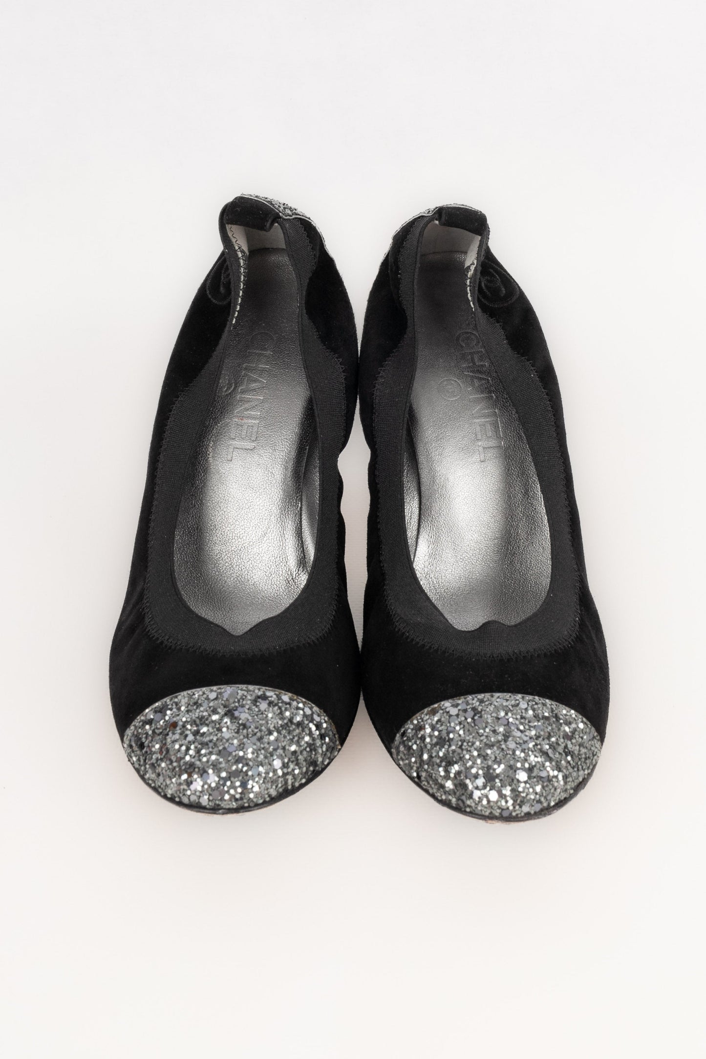 Escarpins Ã  paillettes Chanel