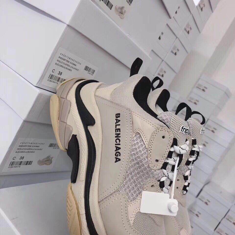 GLM - Top Quality Bla Sneaker 070