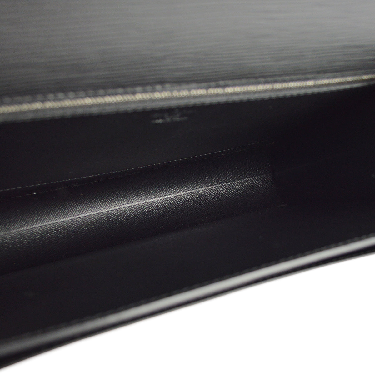 Louis Vuitton 2007 Black Epi Monceau 28 M52792
