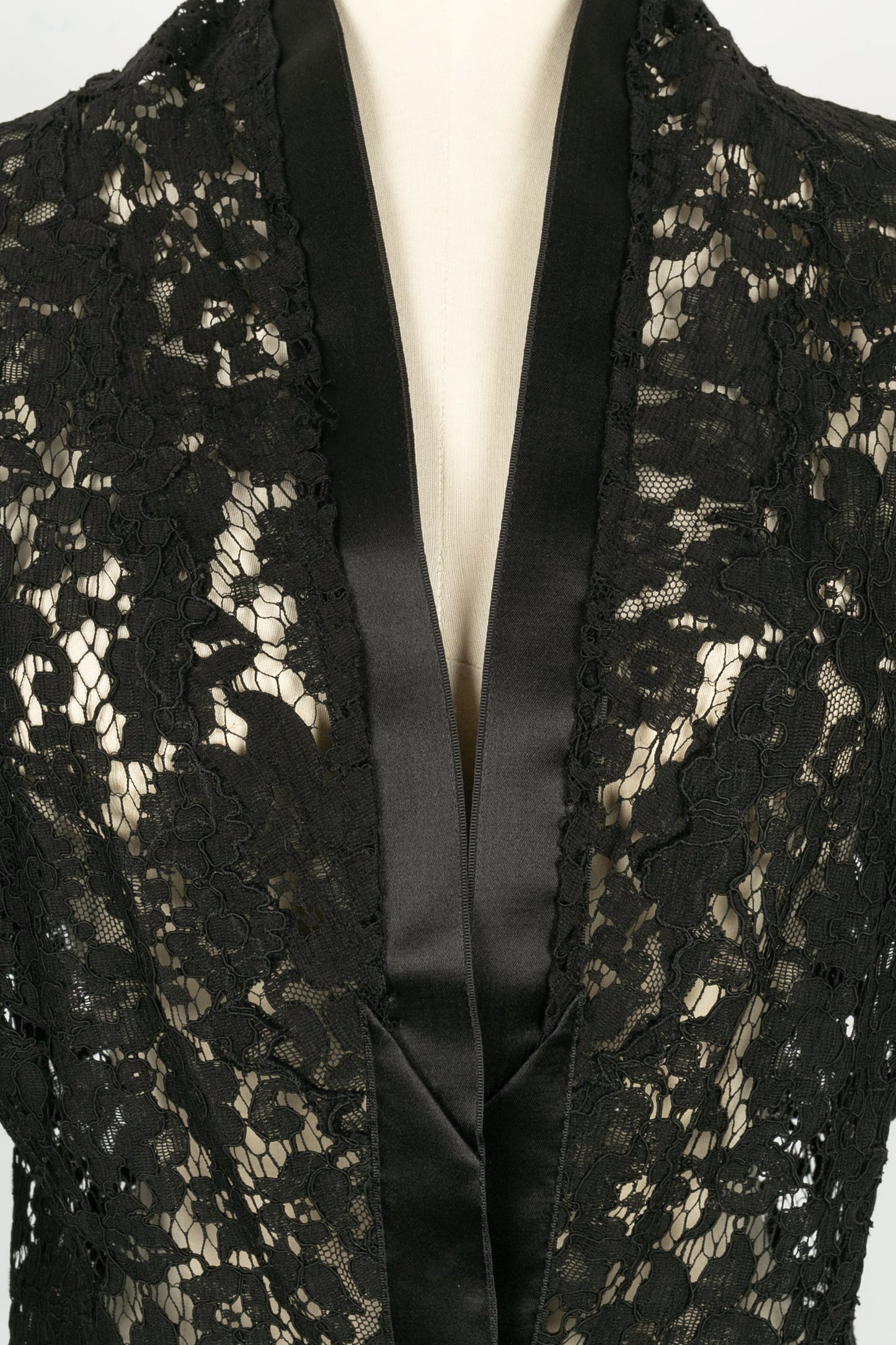Ensemble en dentelle Chanel Automne 1991