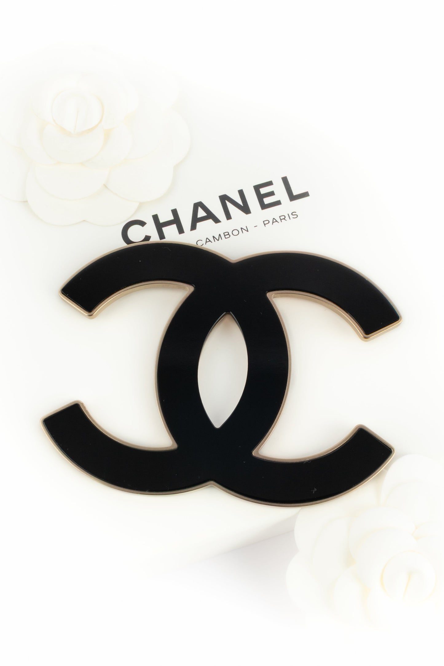 Broche cc Chanel Resort 2008