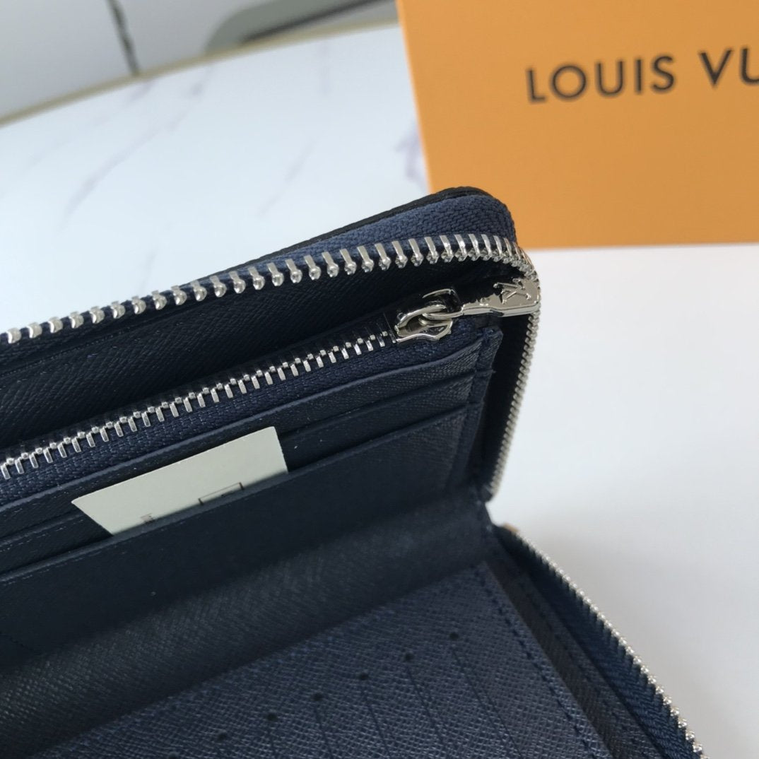 GLM - Top Quality Wallet LUV 010