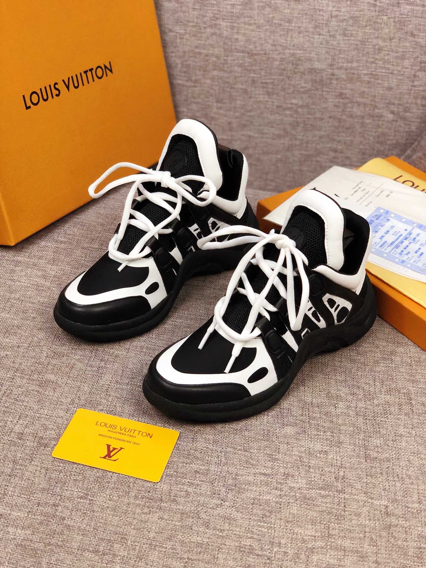 GLM - LUV Archlight Black White Sneaker