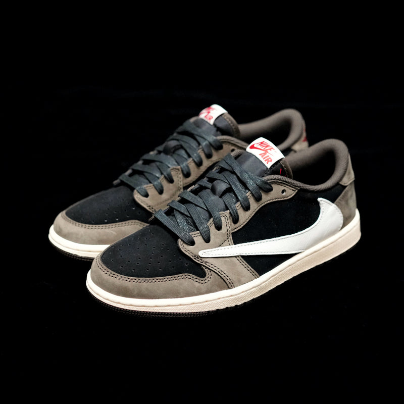 GLM - TS x AJ1 Barb Low Top