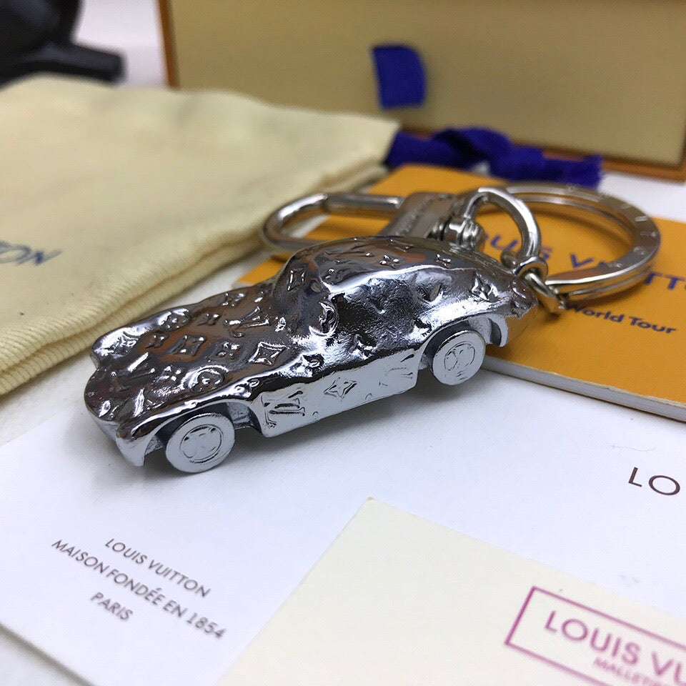 GLM - Top Quality Keychains LUV 042