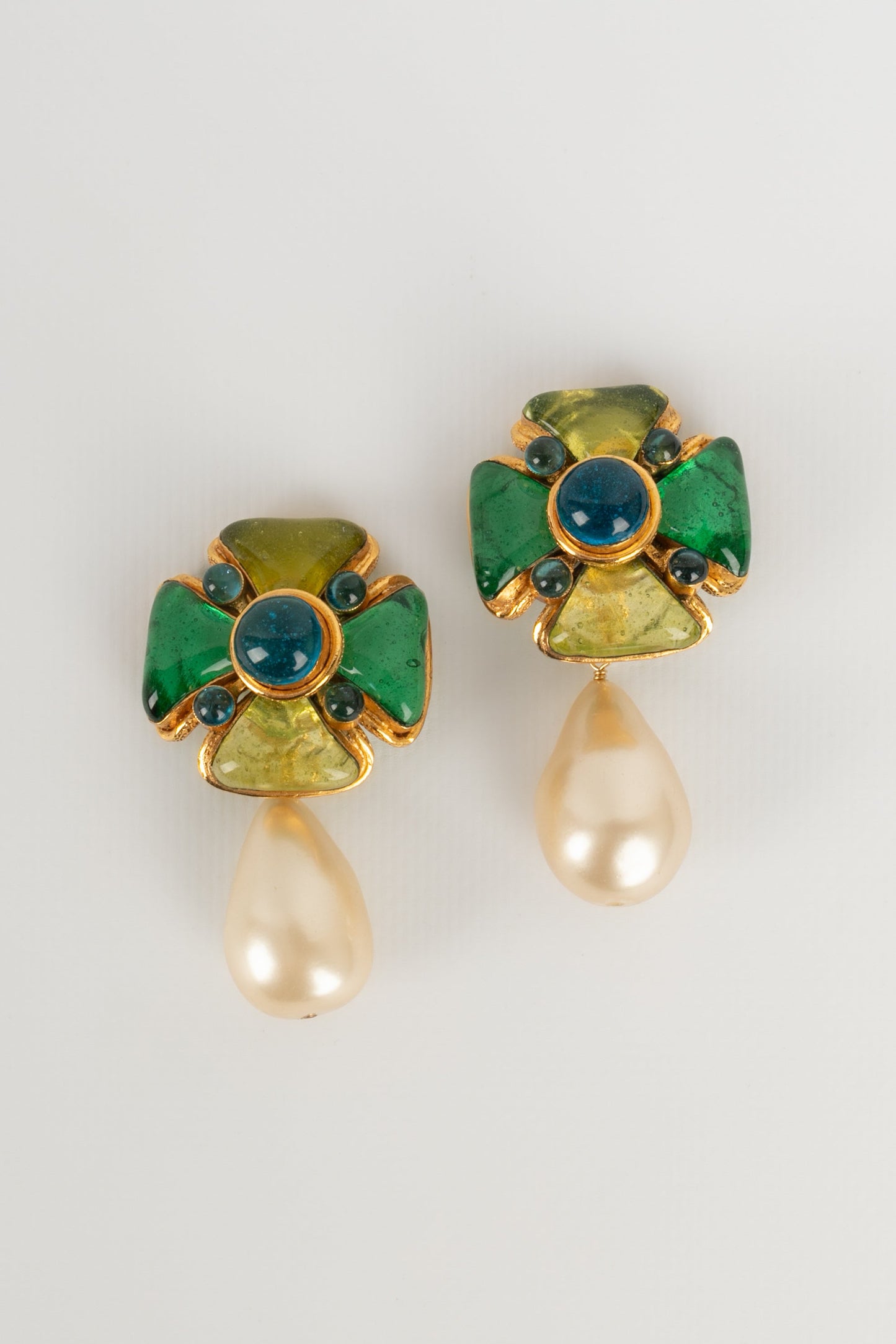 Boucles d'oreilles en pÃ¢te de verre Chanel