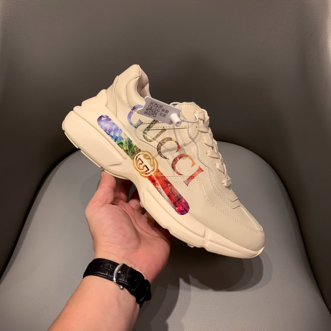 GLM-GCI  RHYTON SNEAKER WITH RAINBOW 129