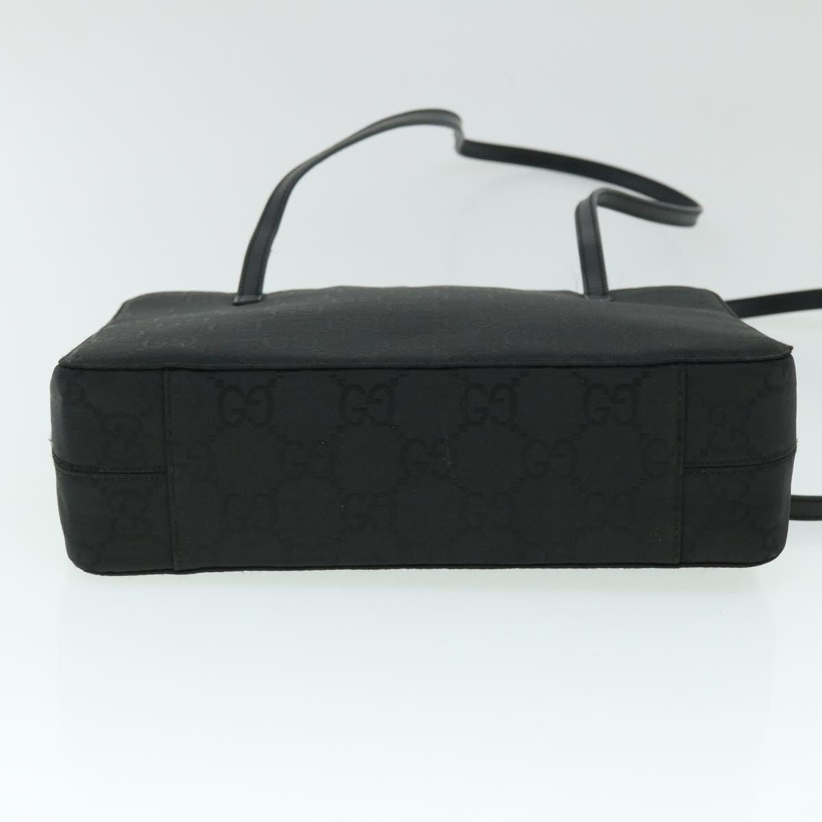 GUCCI GG Canvas Shoulder Bag Black fm2708