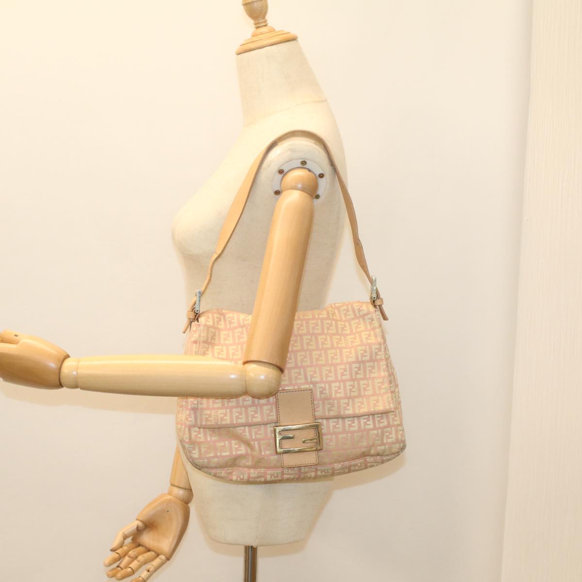 FENDI Zucchino Canvas Mamma Baguette Shoulder Bag Pink fm2757