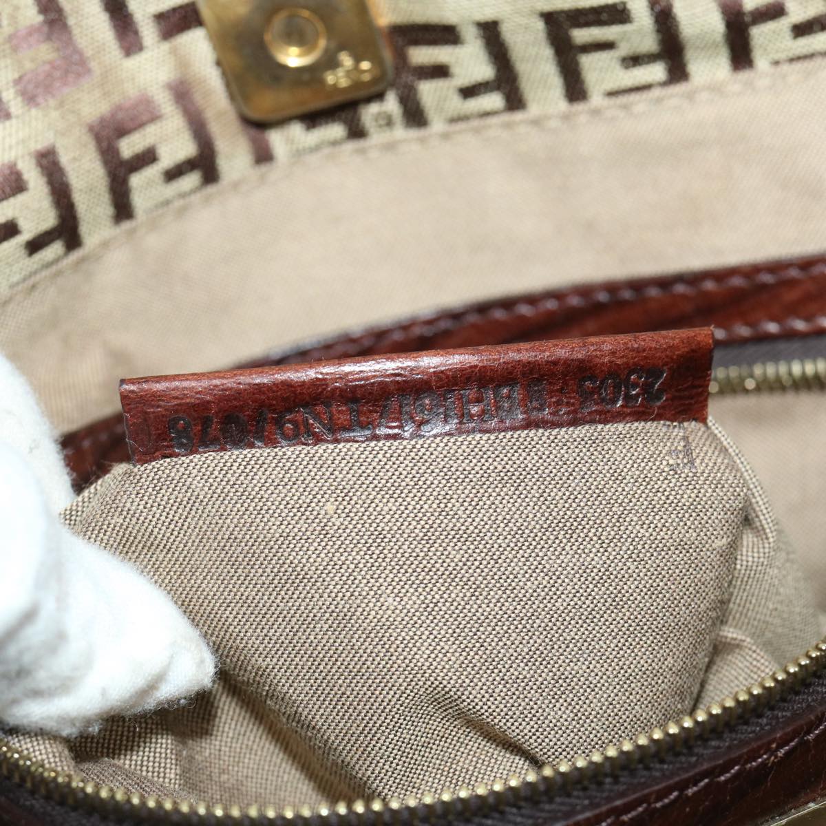 FENDI Zucchino Canvas Tote Bag Beige fm3244