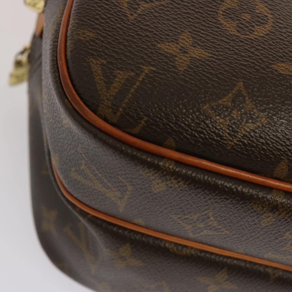LOUIS VUITTON Monogram Reporter PM Shoulder Bag M45254 LV fm3324