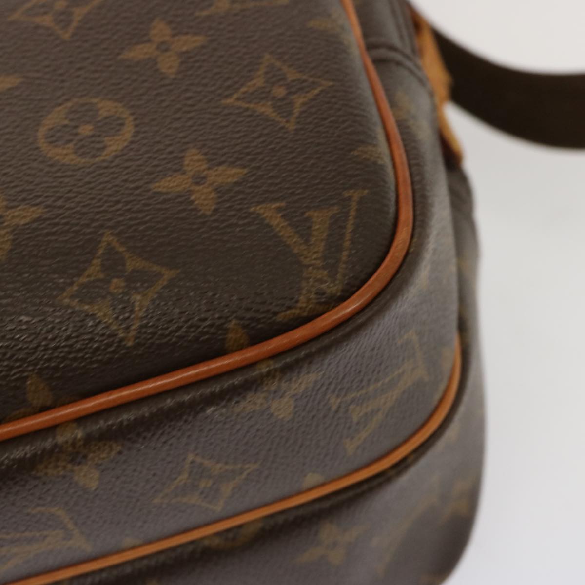 LOUIS VUITTON Monogram Reporter PM Shoulder Bag M45254 LV fm3324
