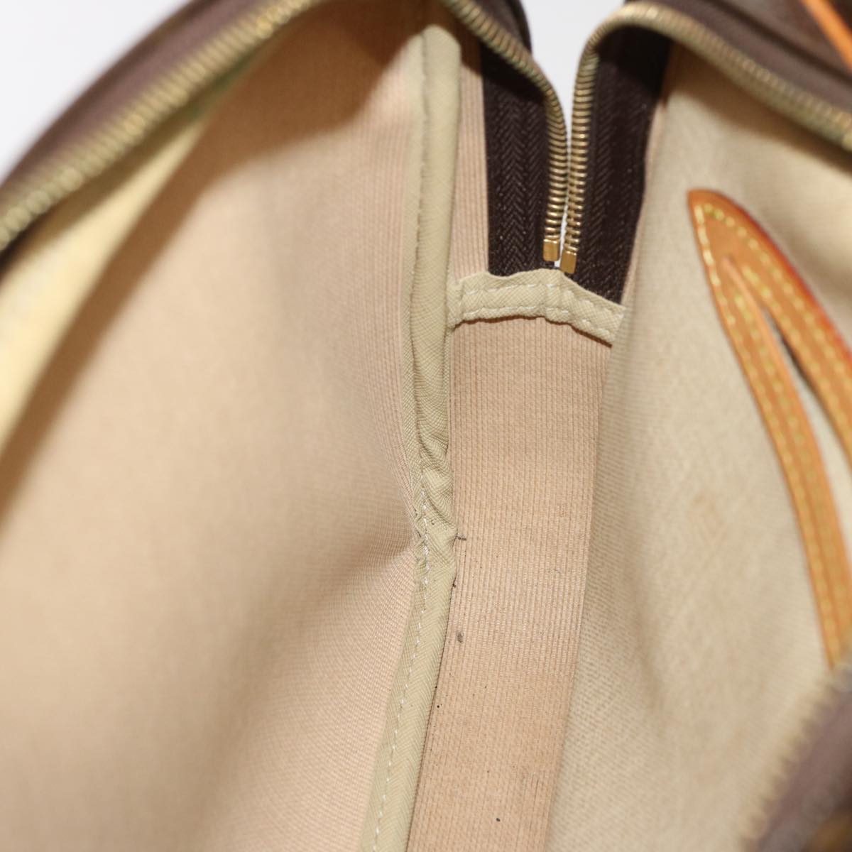 LOUIS VUITTON Monogram Reporter PM Shoulder Bag M45254 LV fm3324