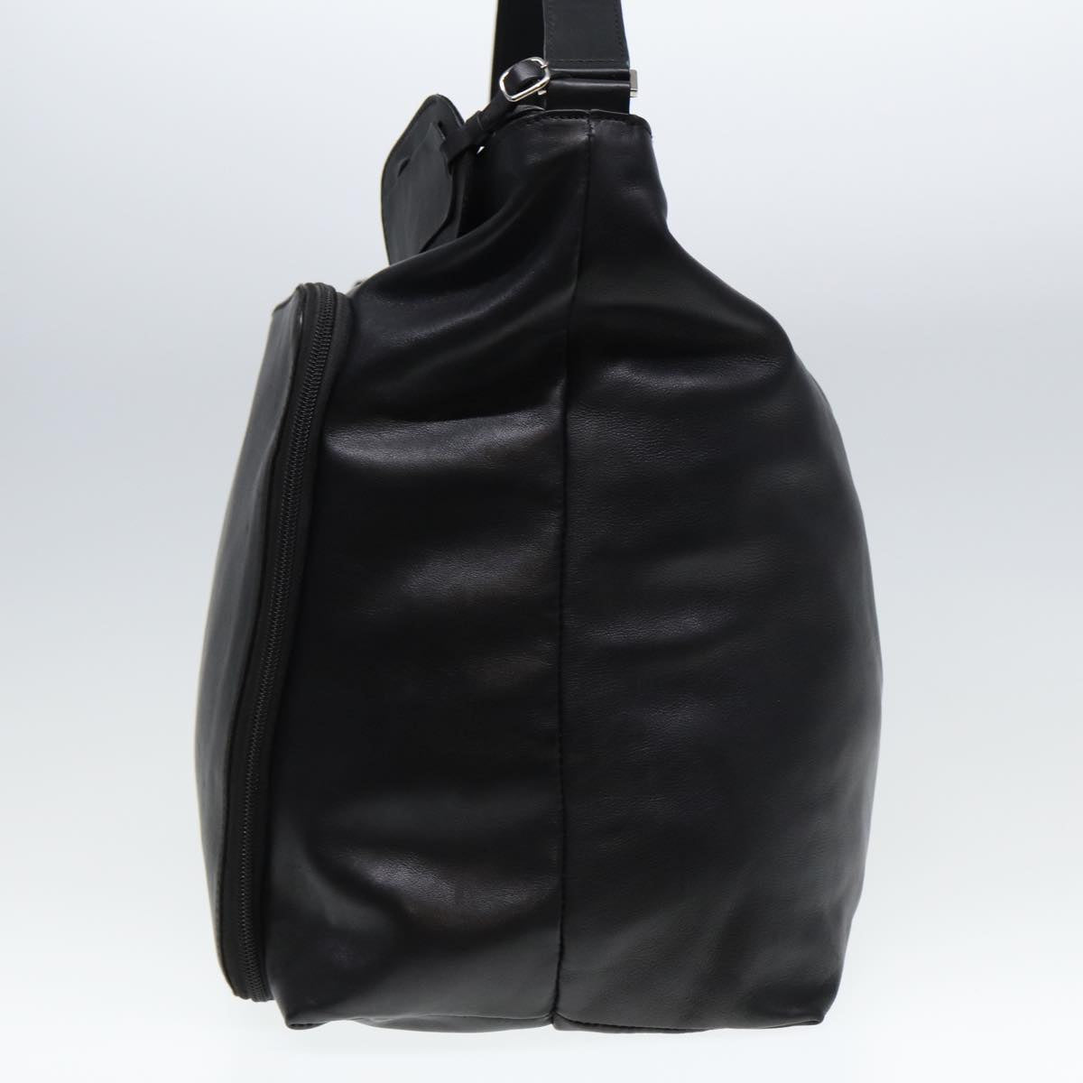 GUCCI Shoulder Bag Leather Black fm3542