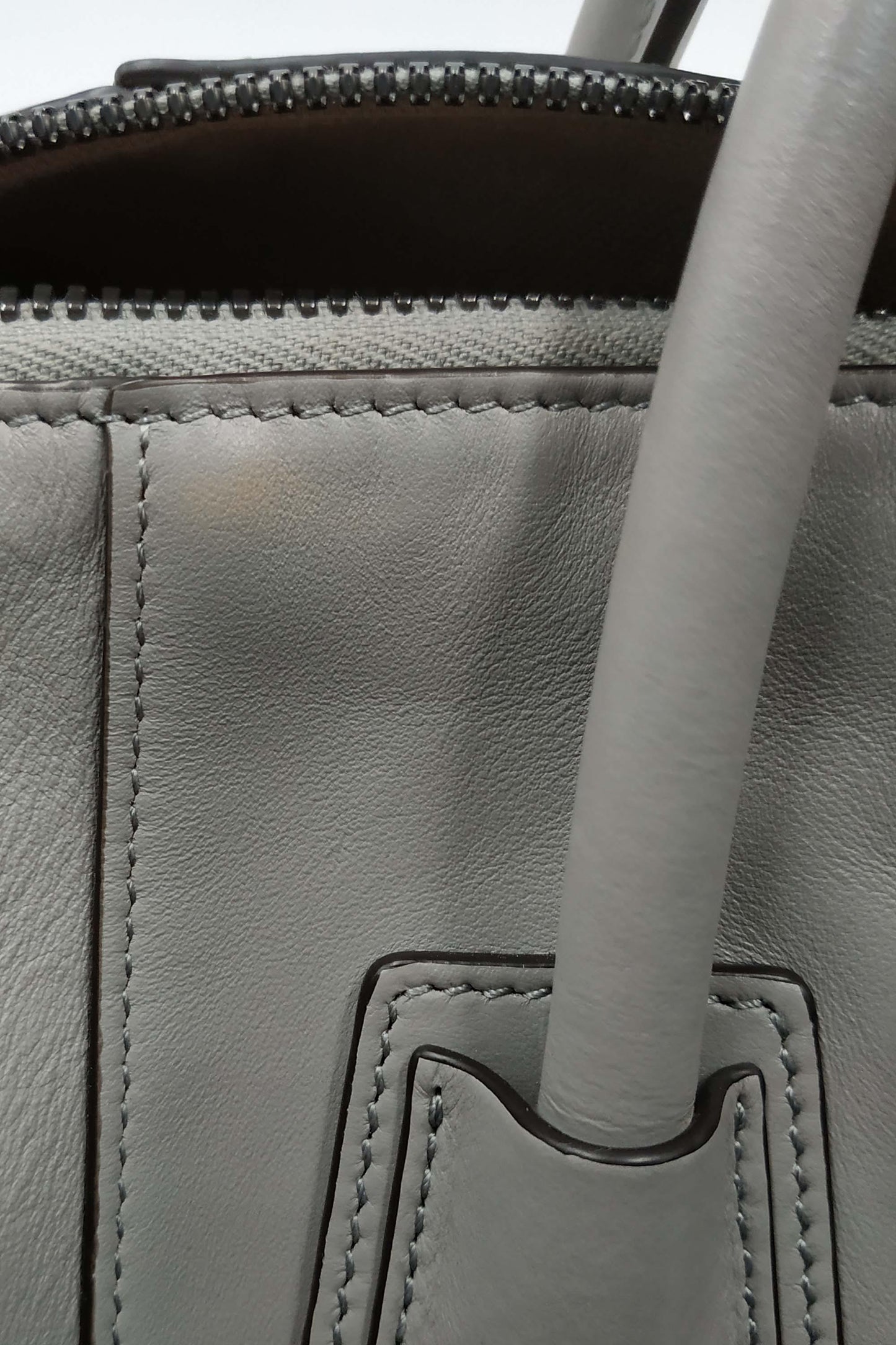 Medium Antigona Soft Bag Grey