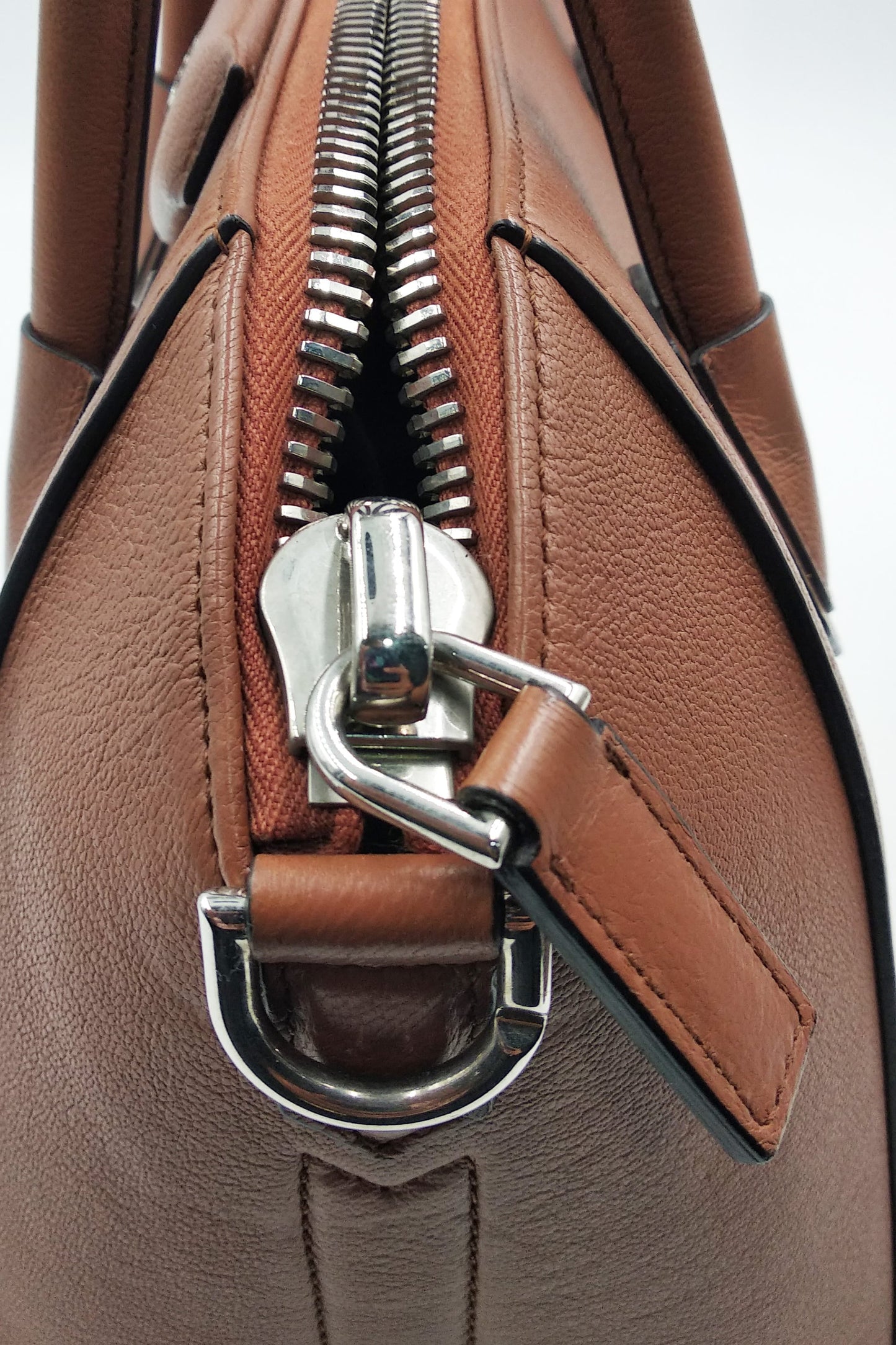 Small Antigona Pony Brown