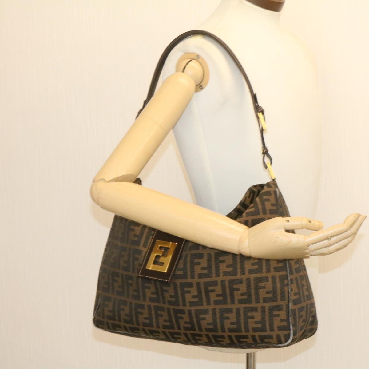 FENDI Zucca Canvas Shoulder Bag Black Brown am1243g