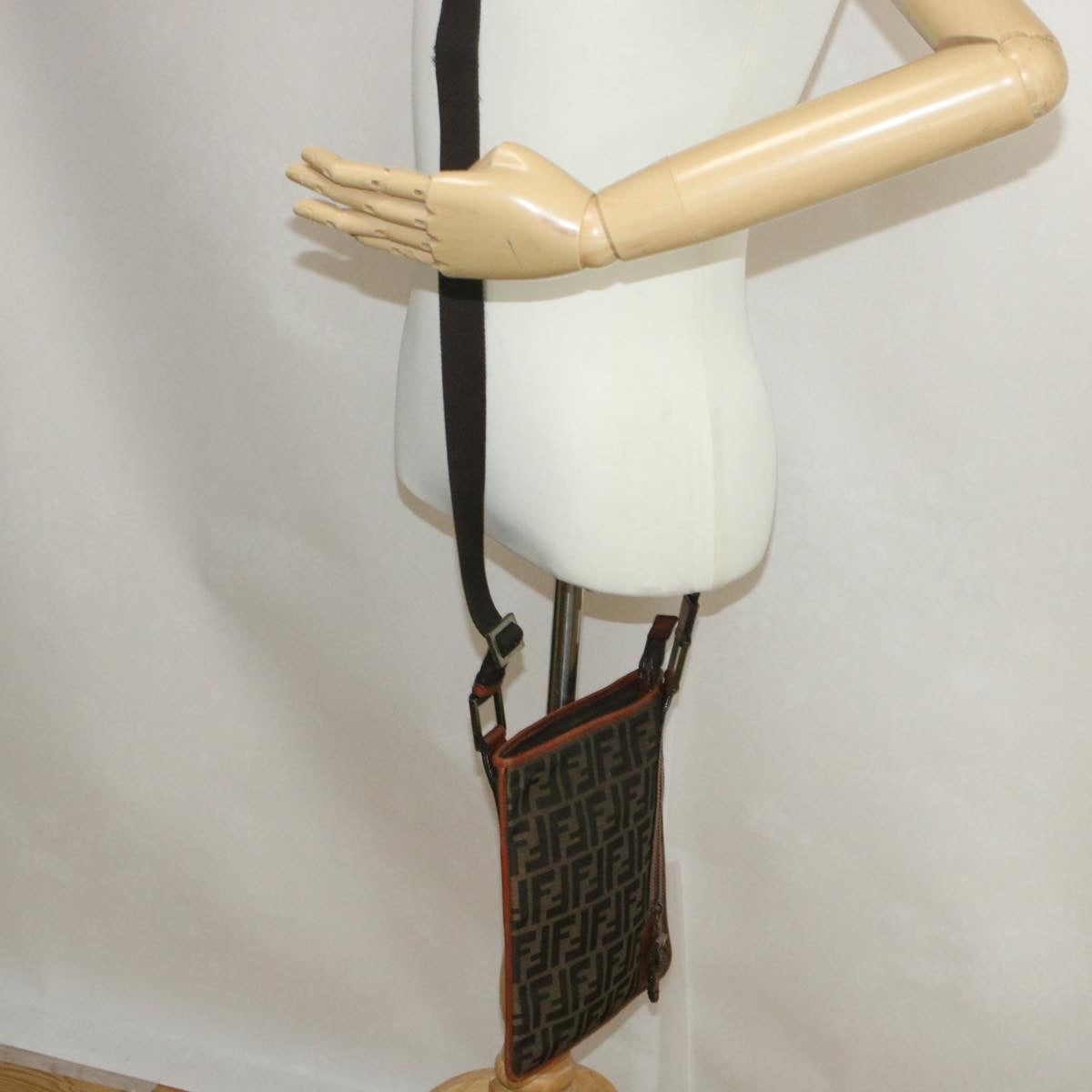 FENDI Zucca Canvas Shoulder Bag Black Brown am192g