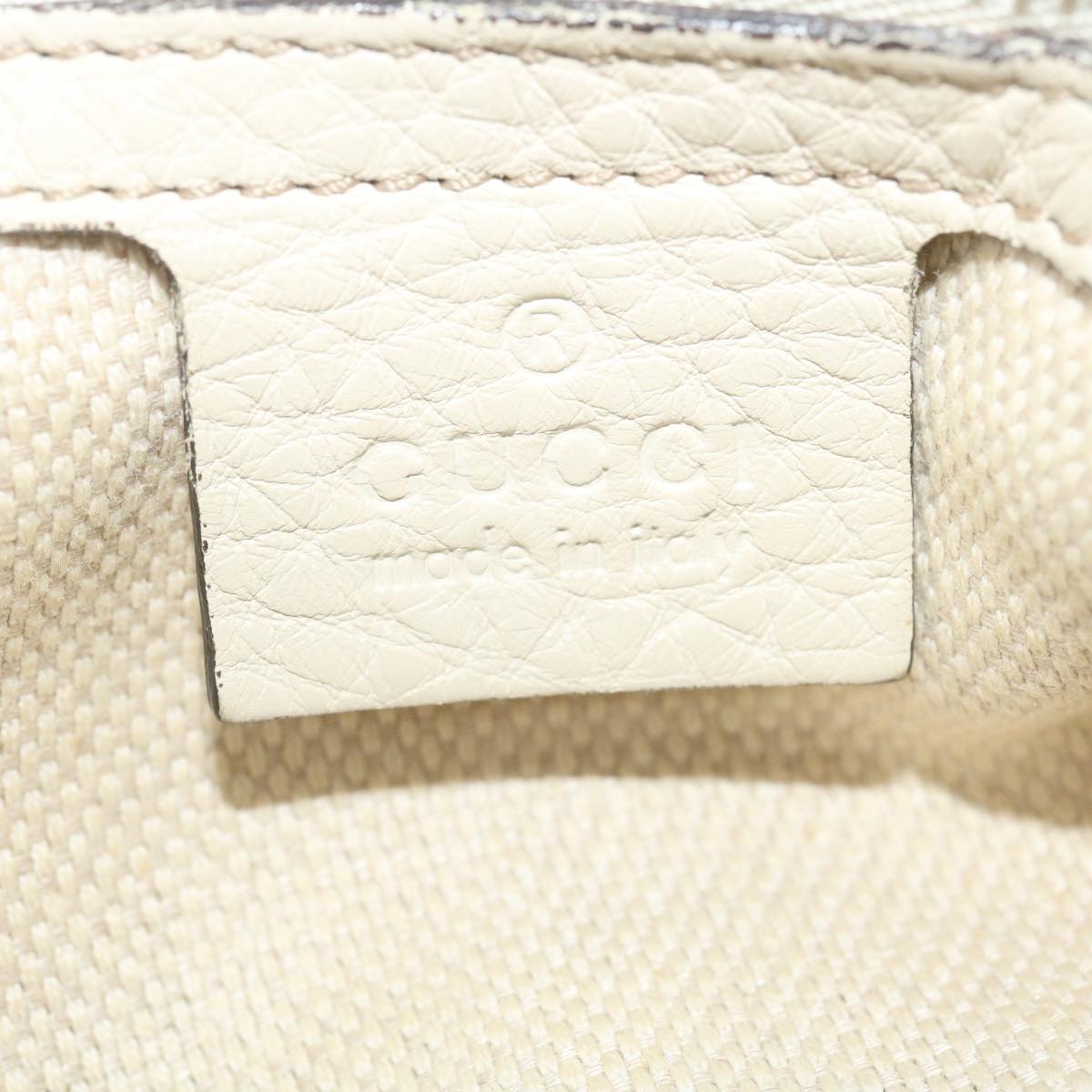 GUCCI Interlocking Chain Tote Bag Leather White am2354g