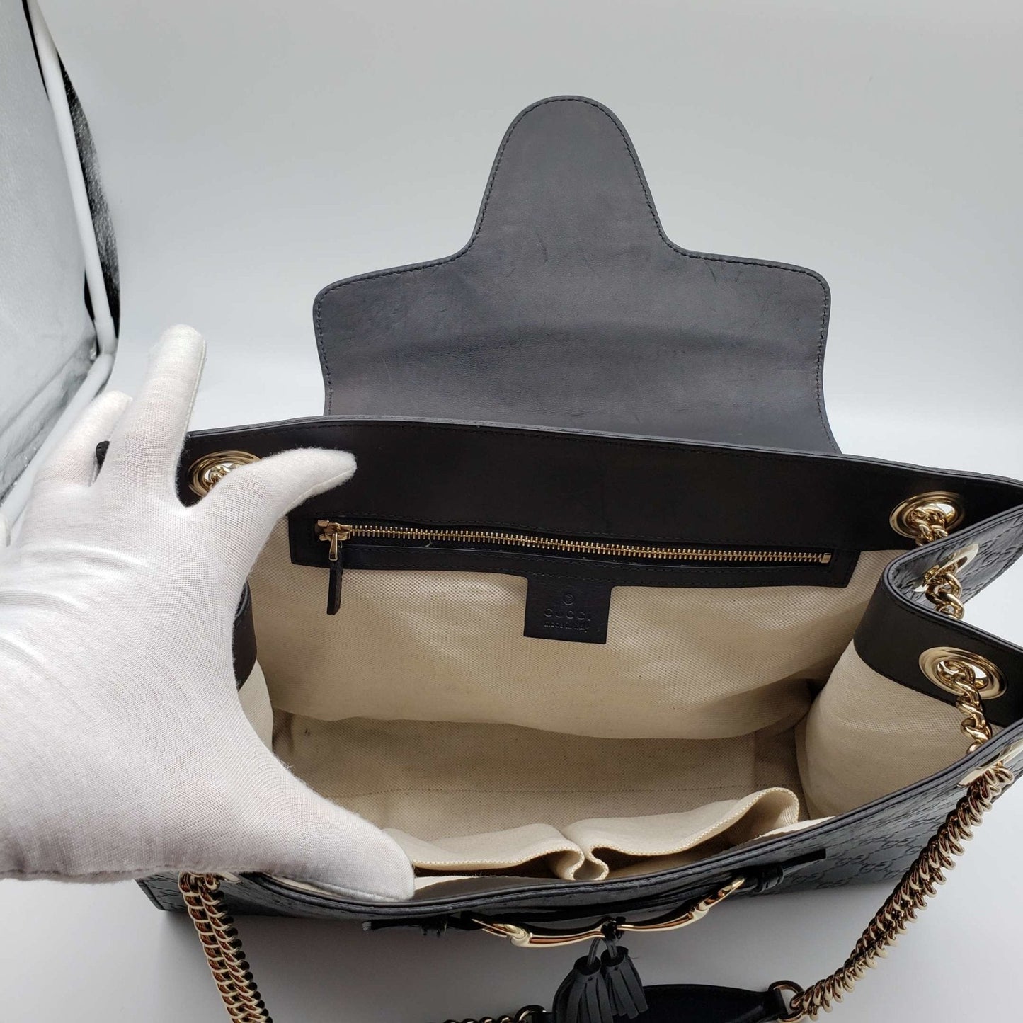 Gucci Emily Guccissima Large Black Shoulder Bag