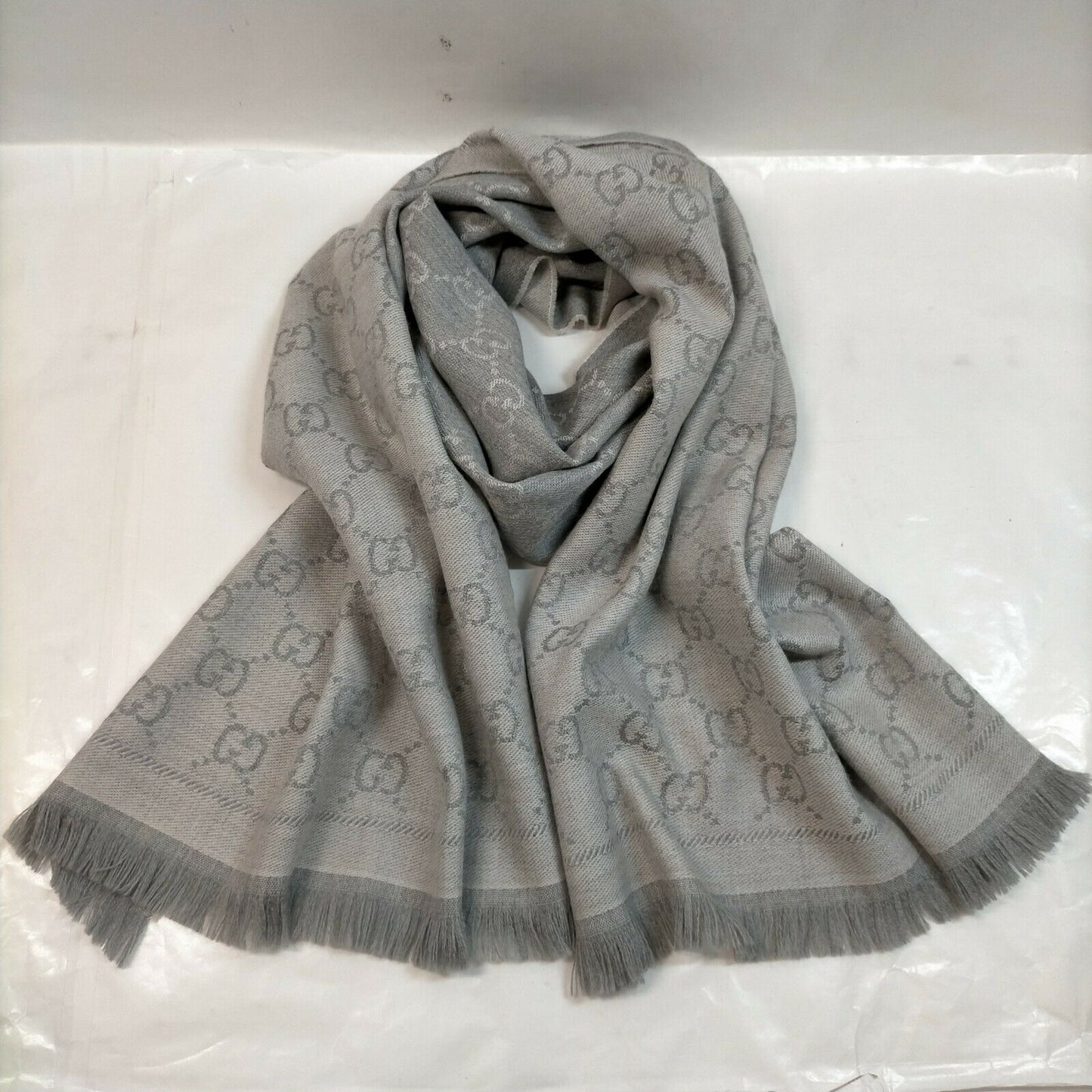Gucci Scarf Grays Wool 100%