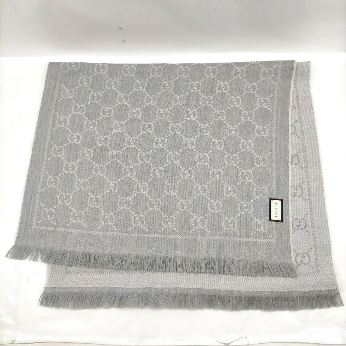 Gucci Scarf Grays Wool 100%