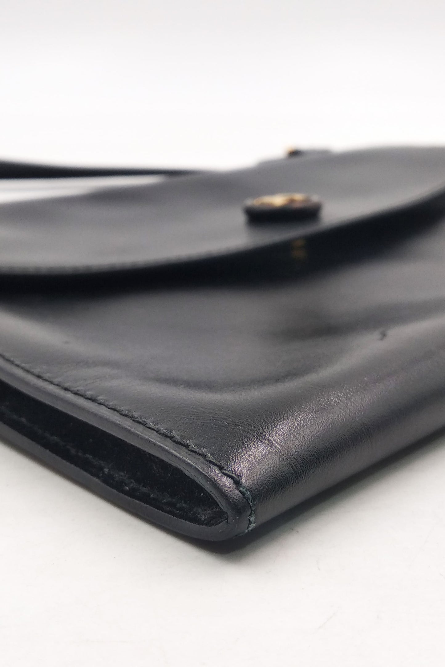 Rio Clutch on Strap Black