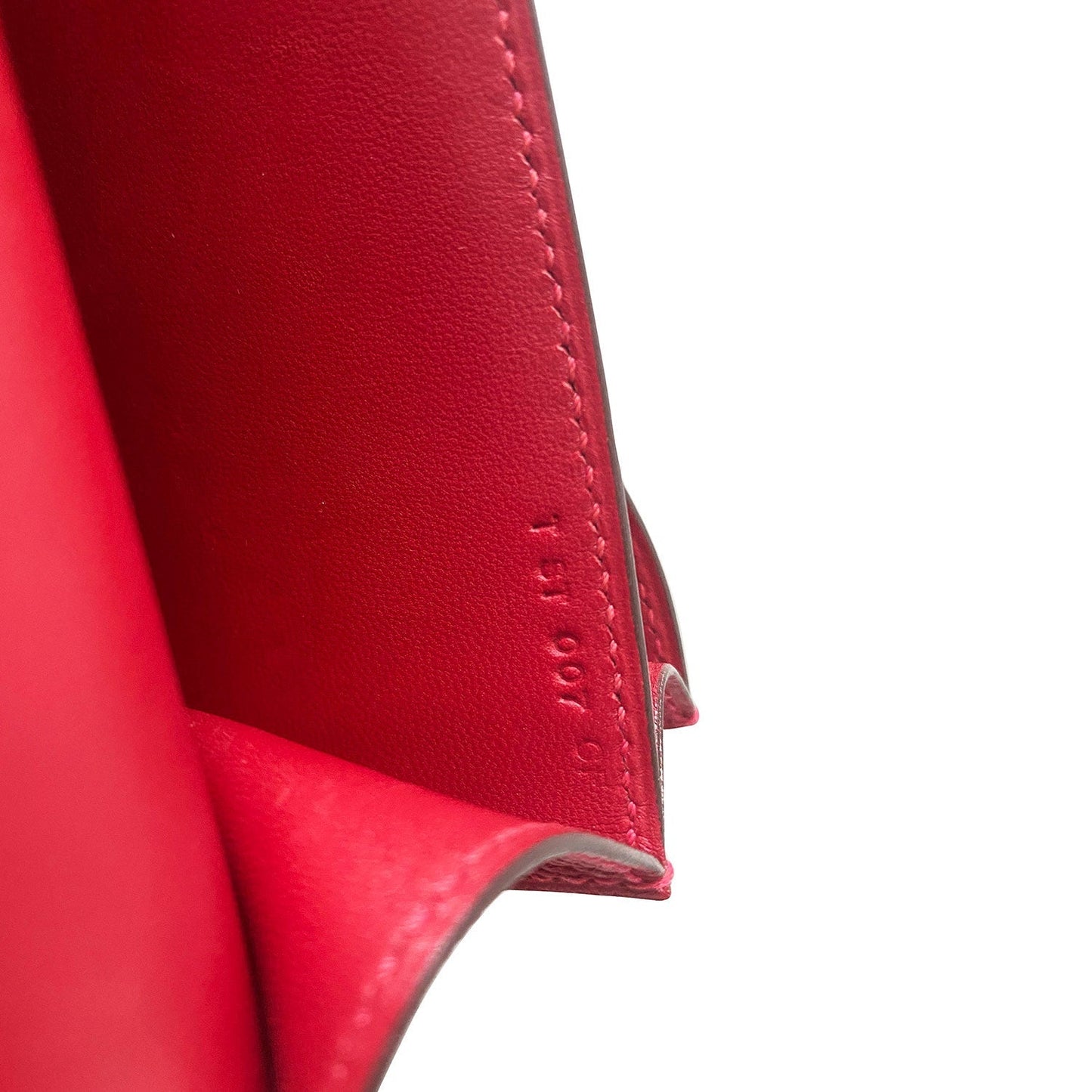 HermÃƒÆ’Ã‚Â¨s Mini Constance 18 Red Epsom