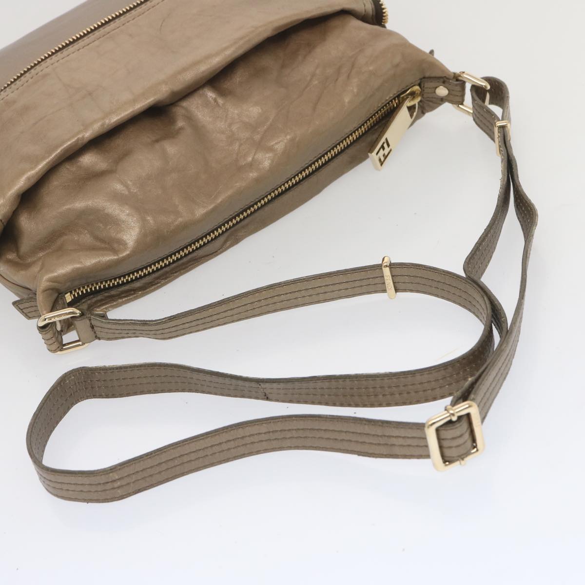 FENDI Shoulder Bag Leather Bronze hk1152