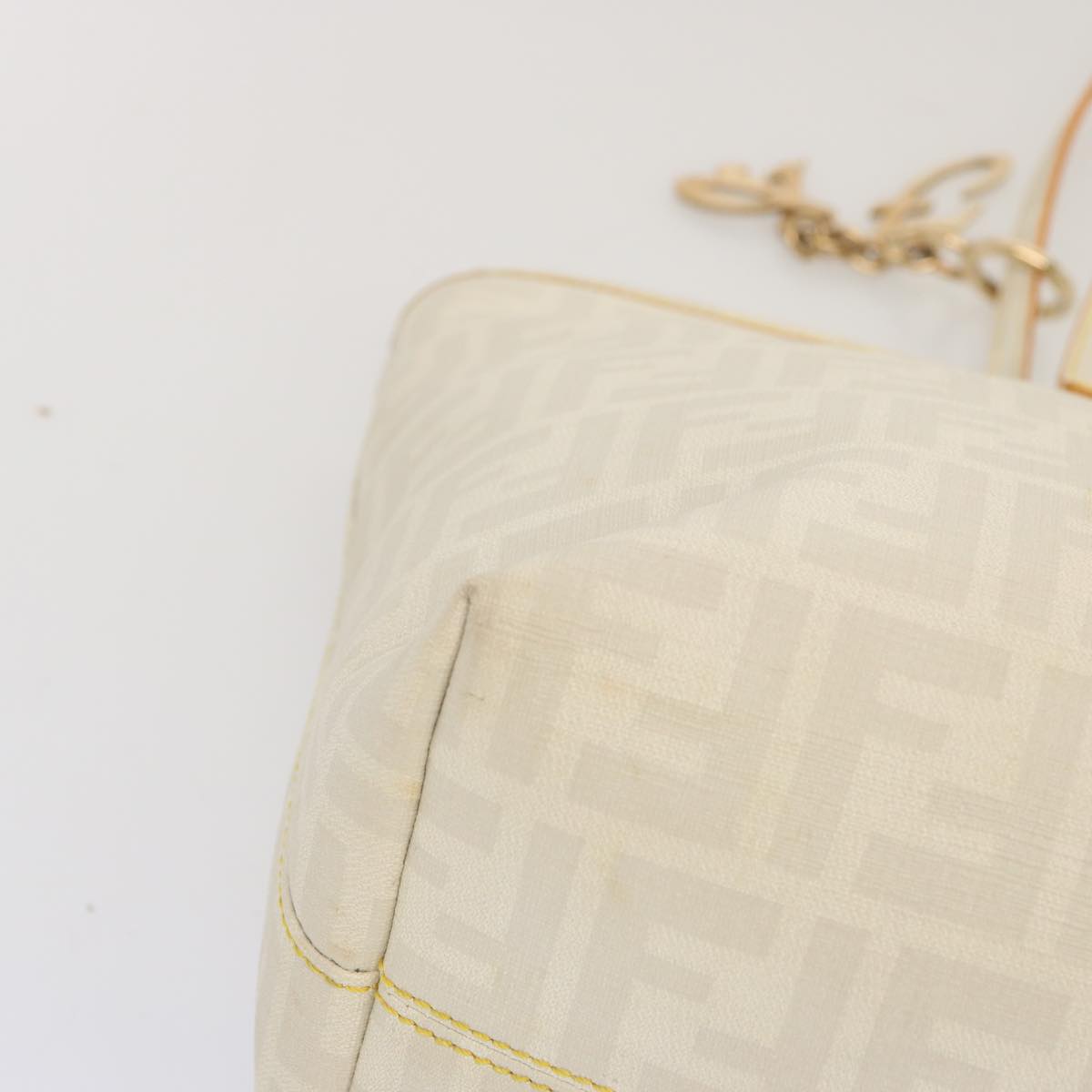 FENDI Zucca Canvas Tote Bag White hk1159