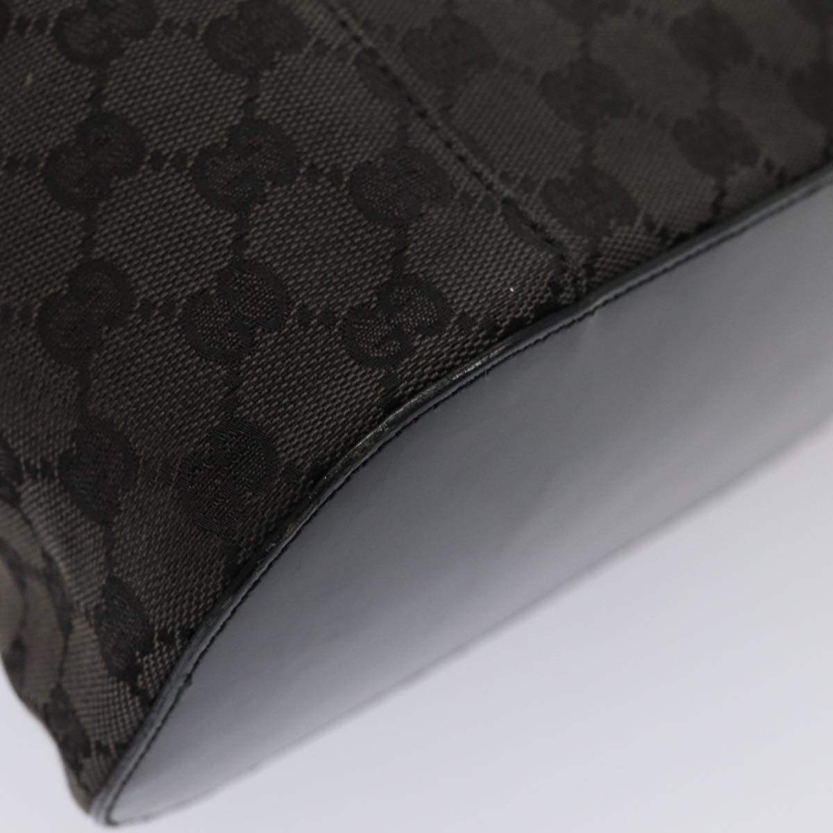 GUCCI GG Canvas Hand Bag Black 001 3738 hk1441