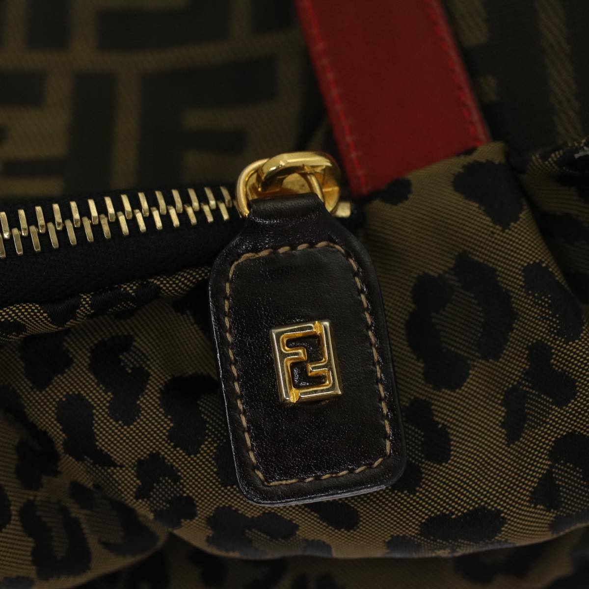 FENDI Zucca Canvas Leopard Tote Bag Nylon Reversible Brown Black Red hk829