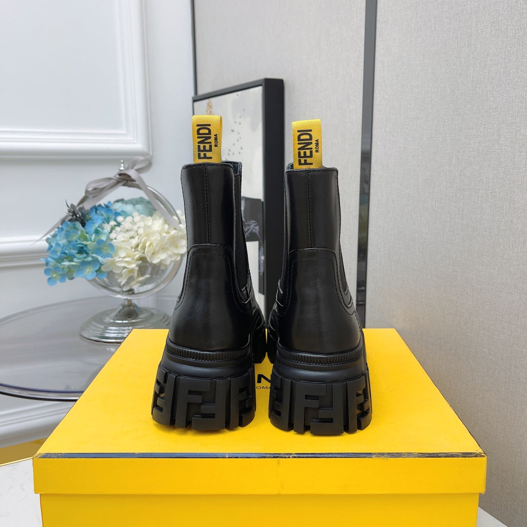 Luxury Shoes - FED - 367