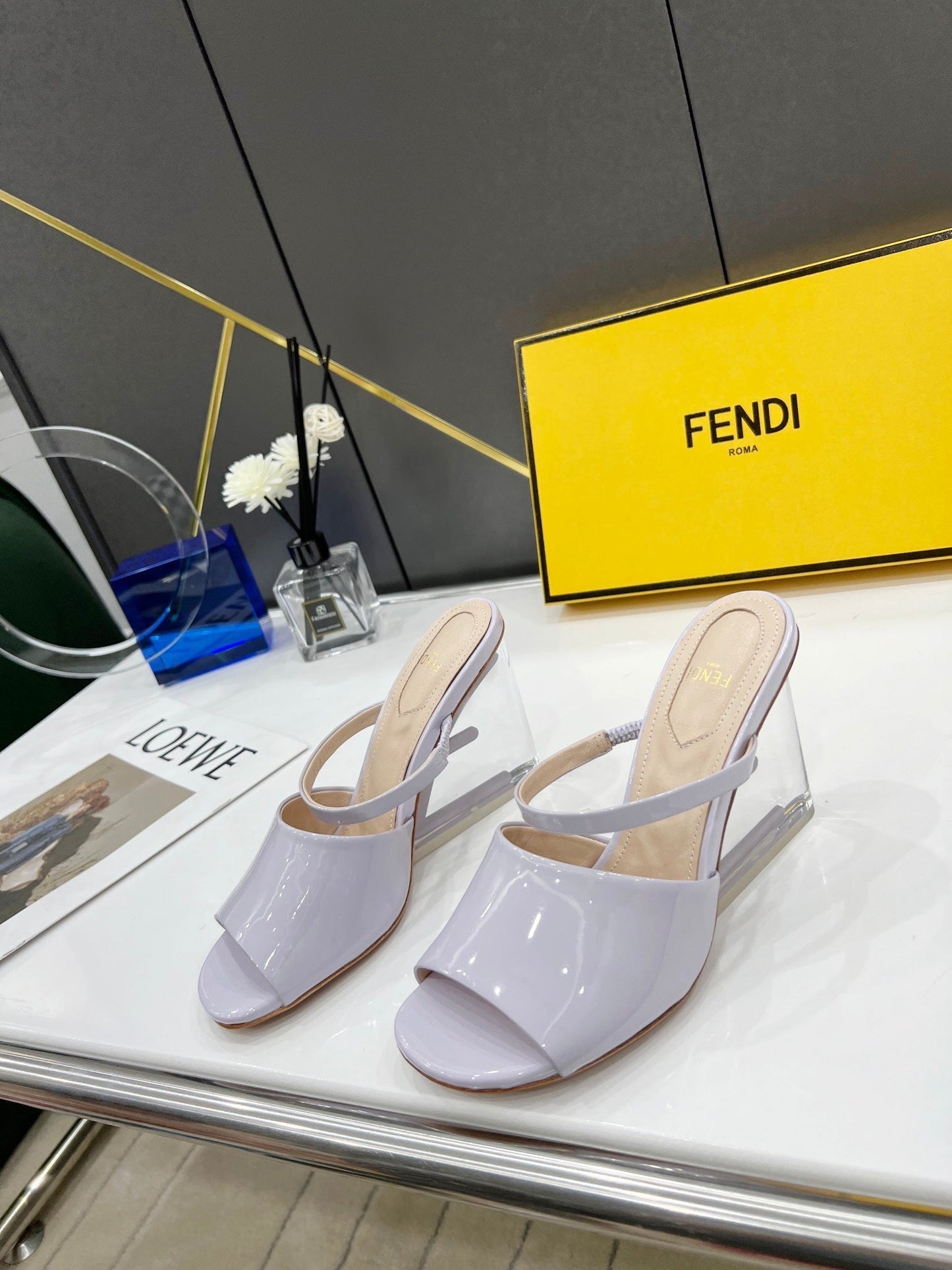 Luxury Shoes - FED - 686