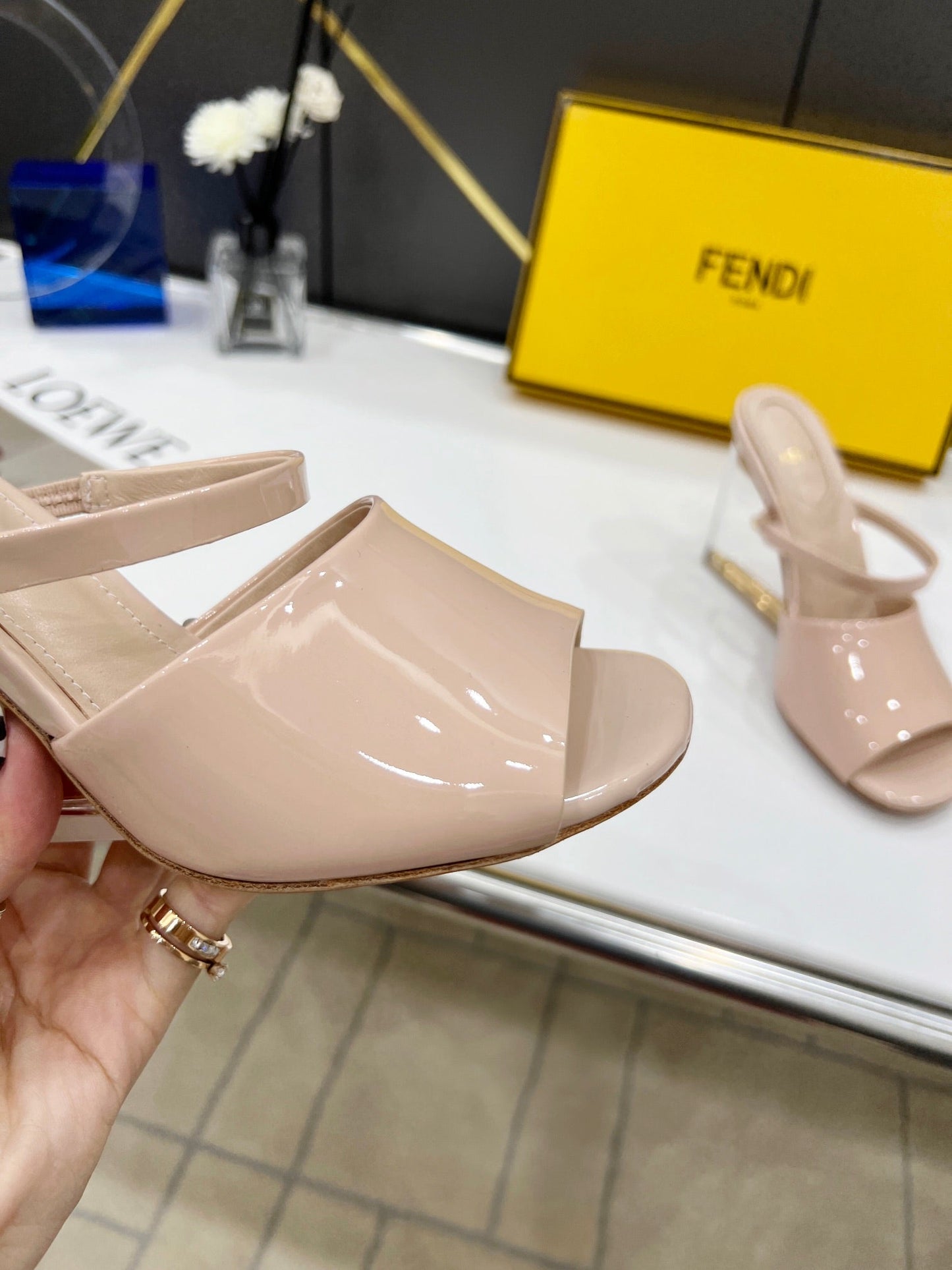 Luxury Shoes - FED - 687