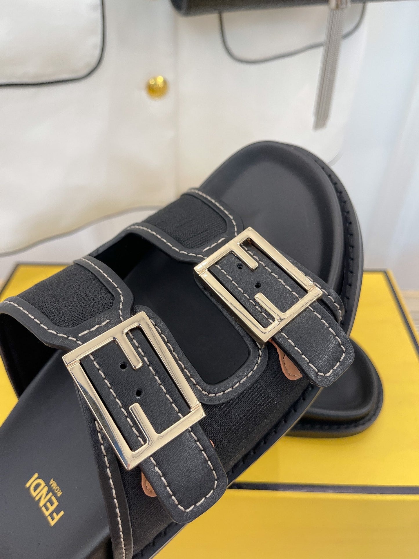 Luxury Shoes - FED - 504