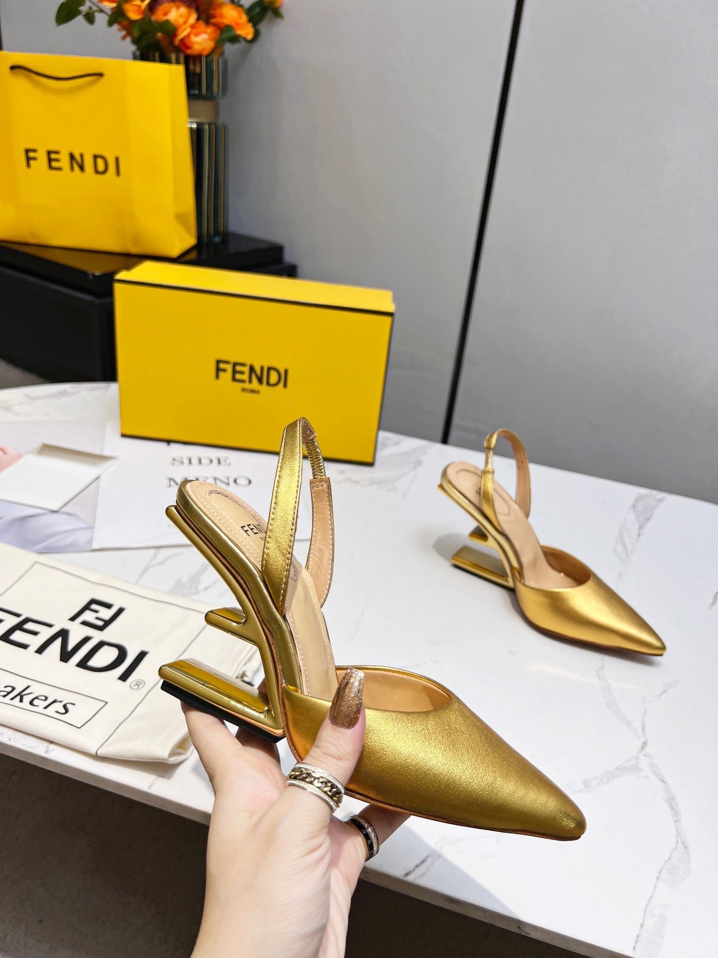 Luxury Shoes - FED - 408