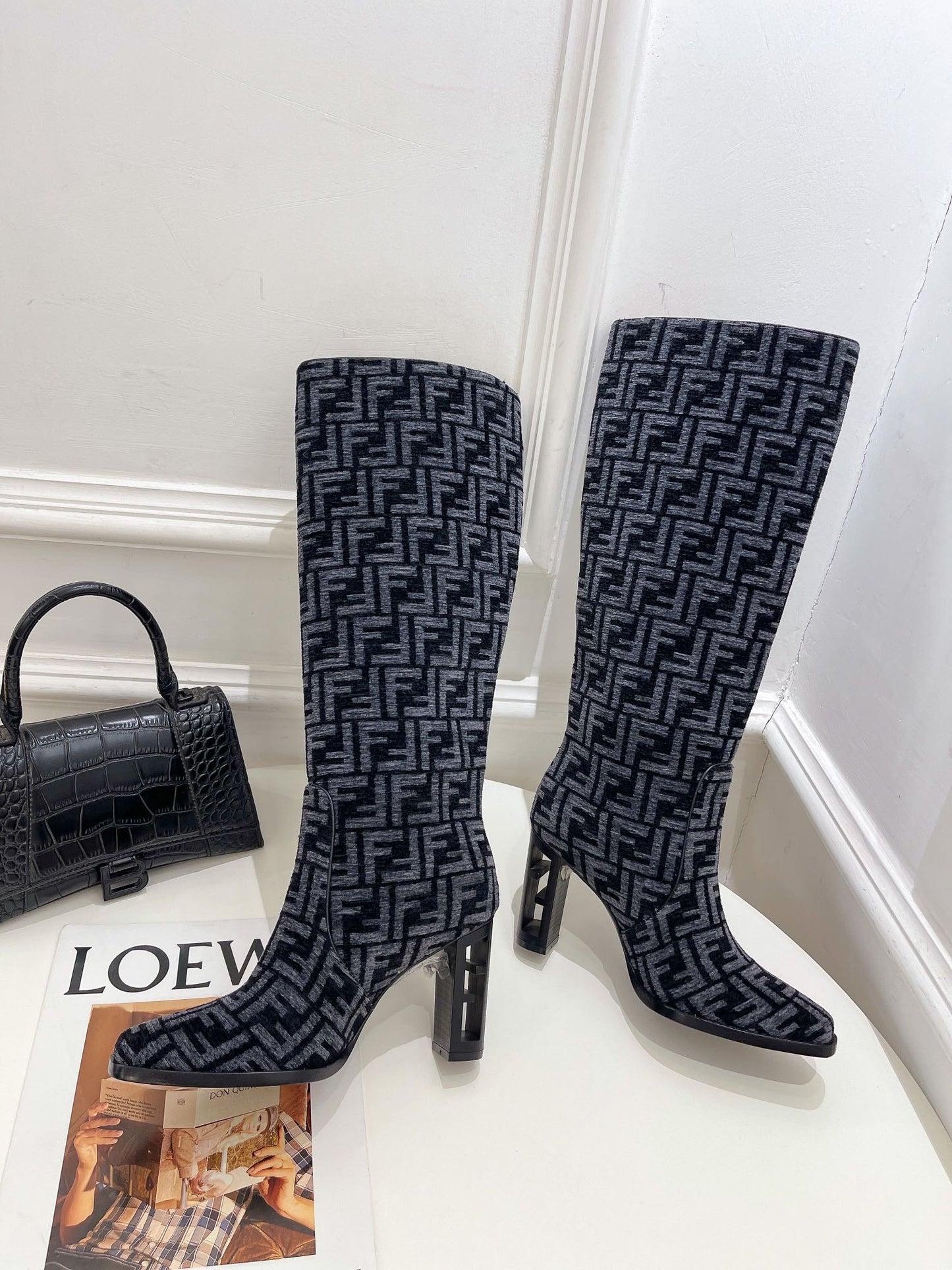 Luxury Shoes - FED - 342